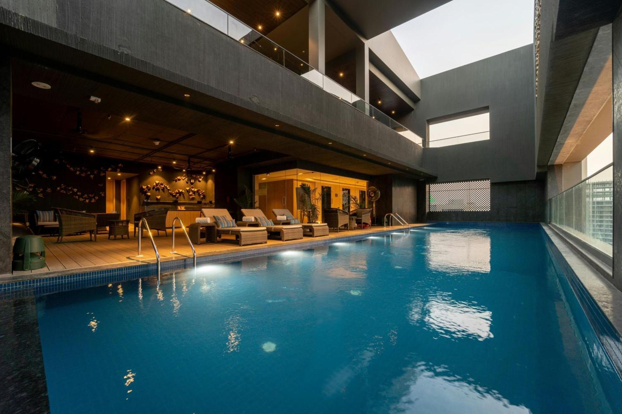 Courtyard By Marriott Vadodara Luaran gambar