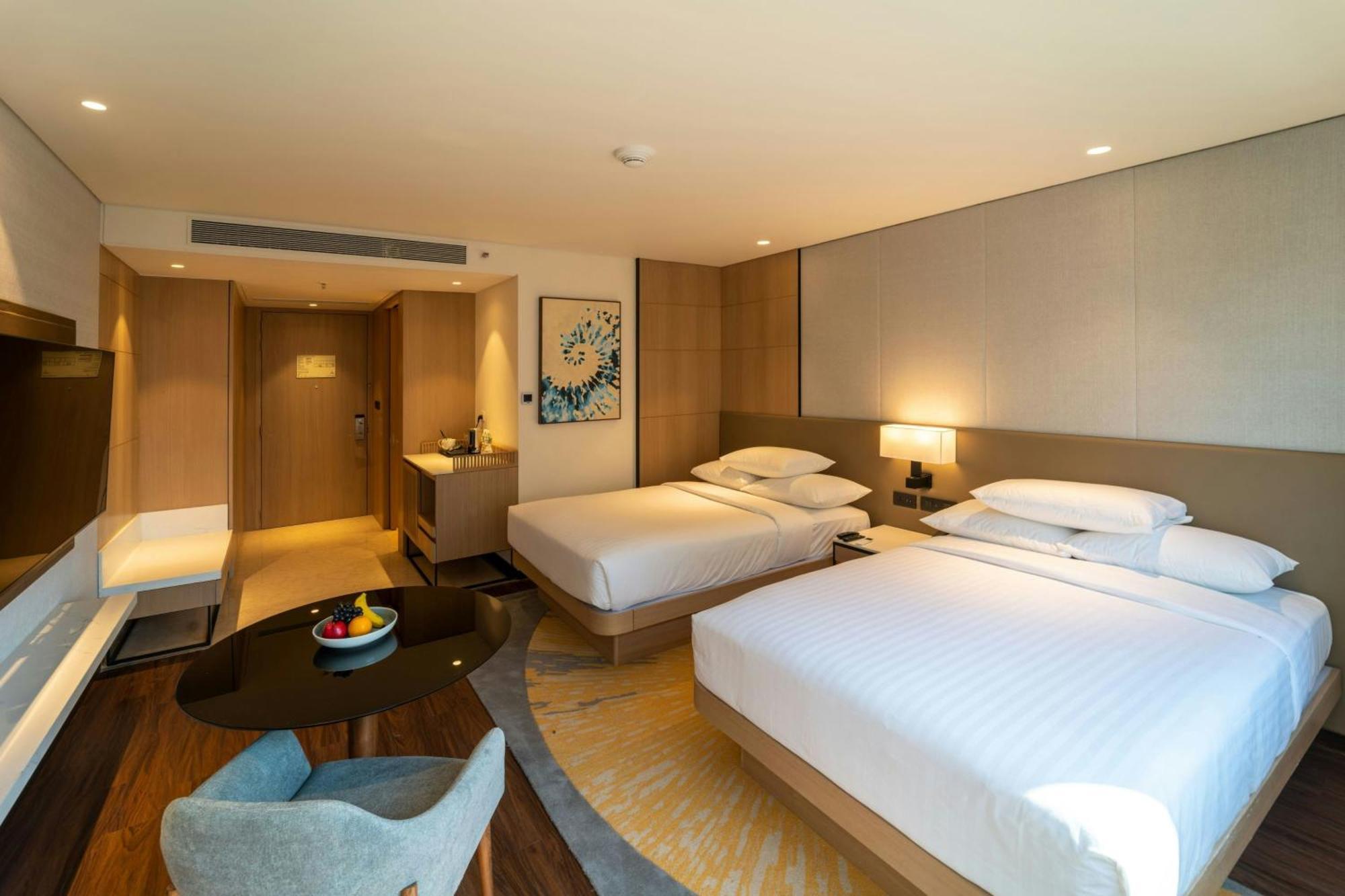 Courtyard By Marriott Vadodara Luaran gambar